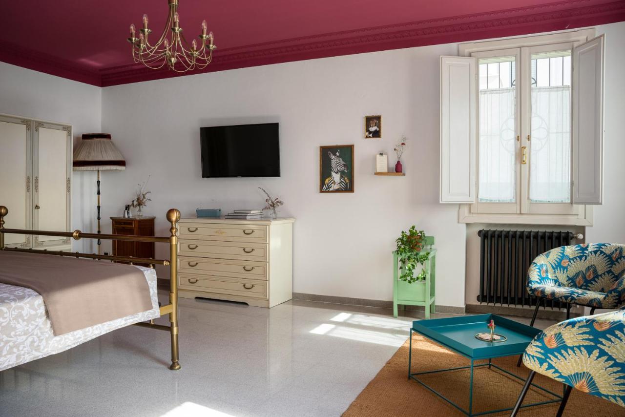 B&B Villa Ebe SantʼArcangelo di Romagna Exteriör bild